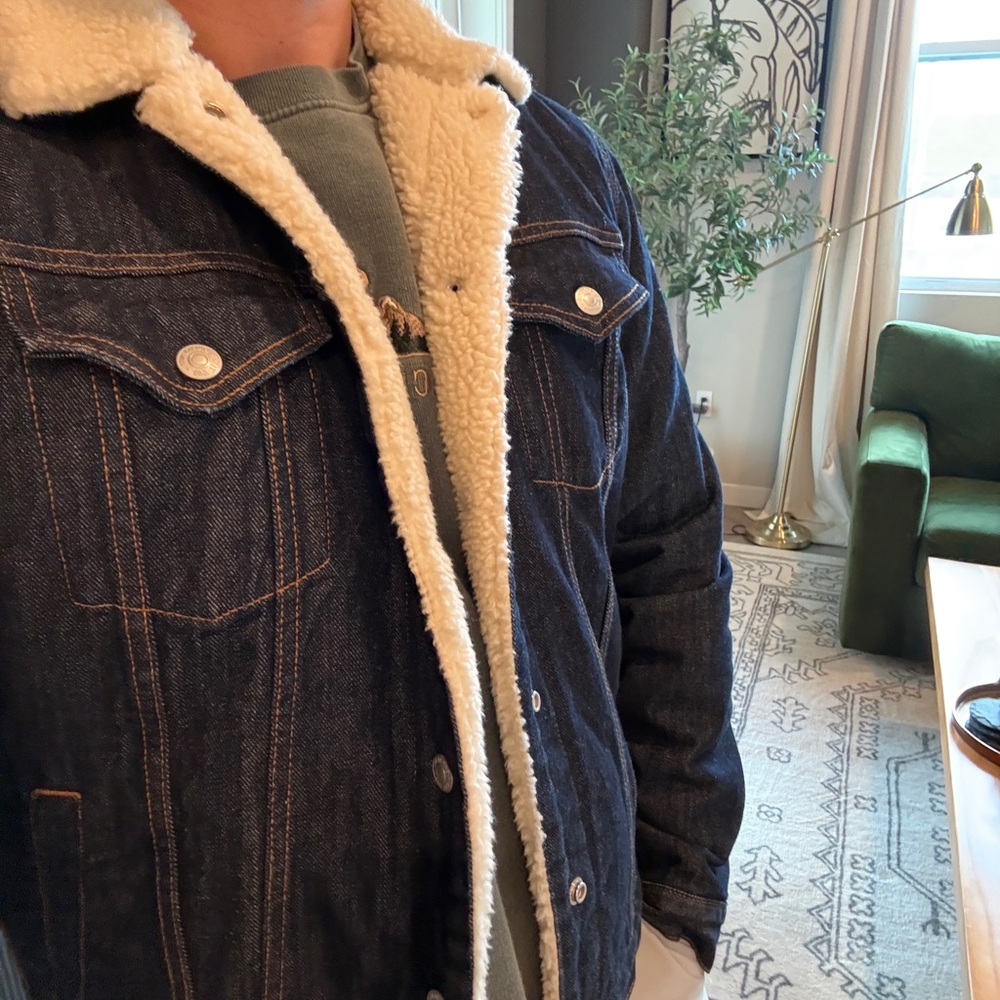 GAP - Men's Denim Sherpa Jacket